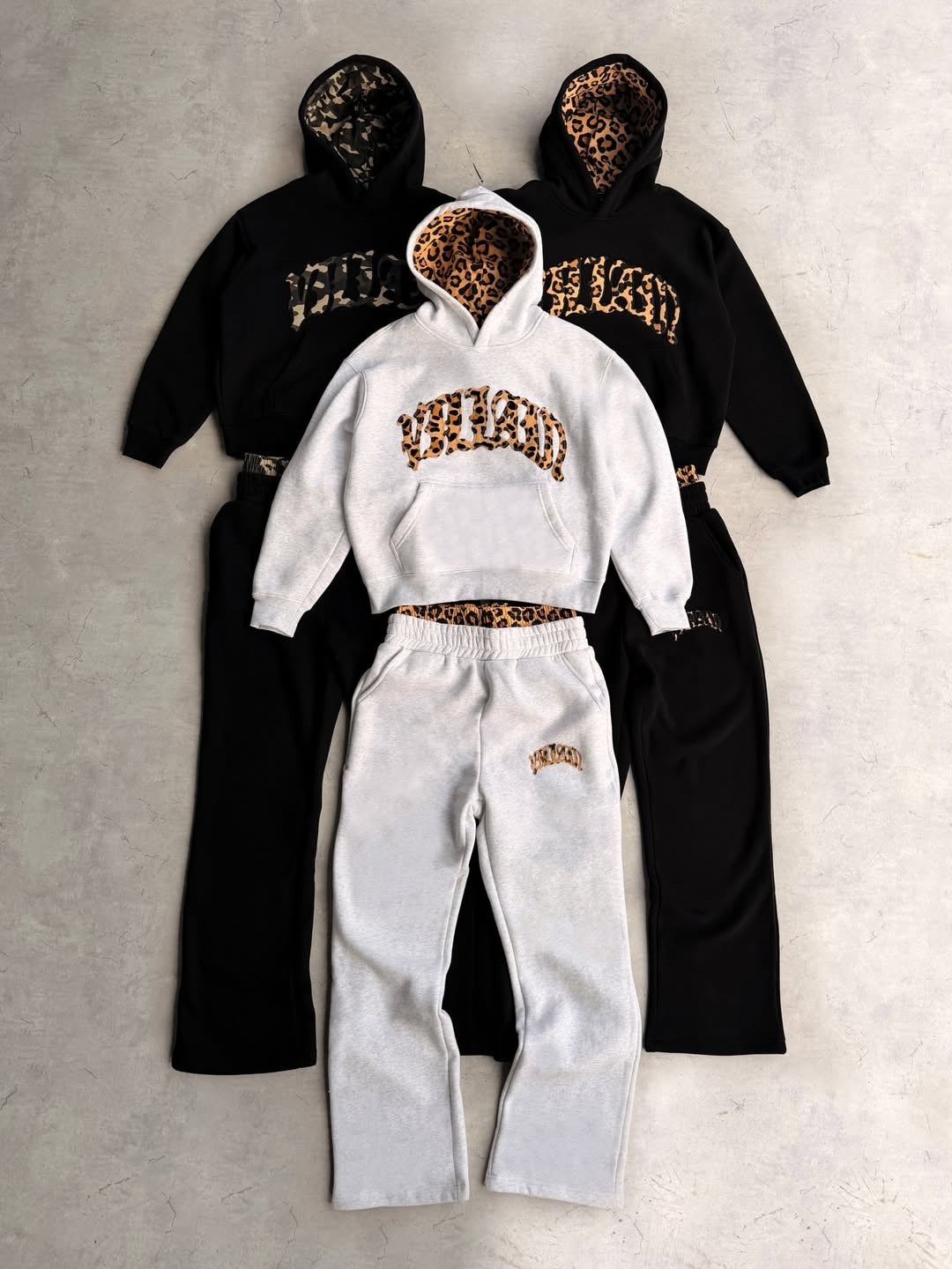 HypeHoodies™️ Tracksuit (Hoodie & Jogginghose)